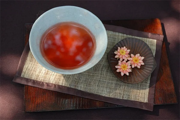 初心者でも失敗しない花の押し花ガイド（保存版）